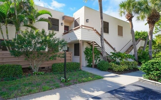 Building Photo - 183 Pineneedle Dr