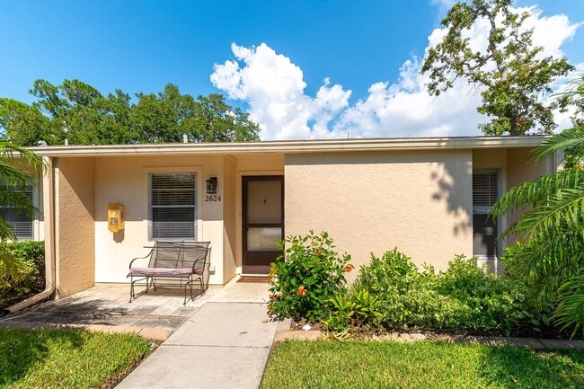 Building Photo - Conveniently located Unfurnished 2-bed, 2-... Rental