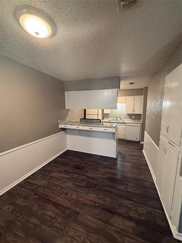 Photo - 708 E Pecan St