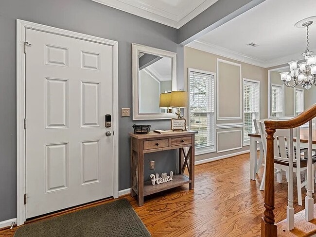 Photo - 112 Bathurst Ln