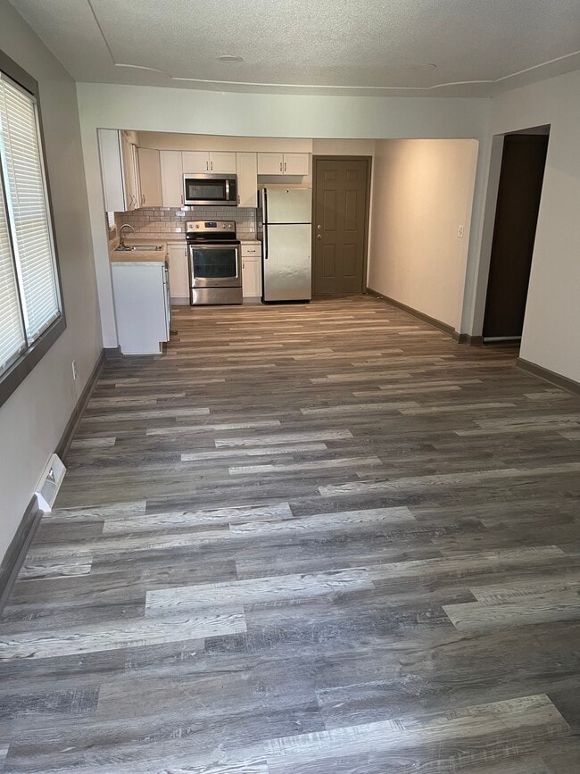 Photo - 1608 N 59th Plz