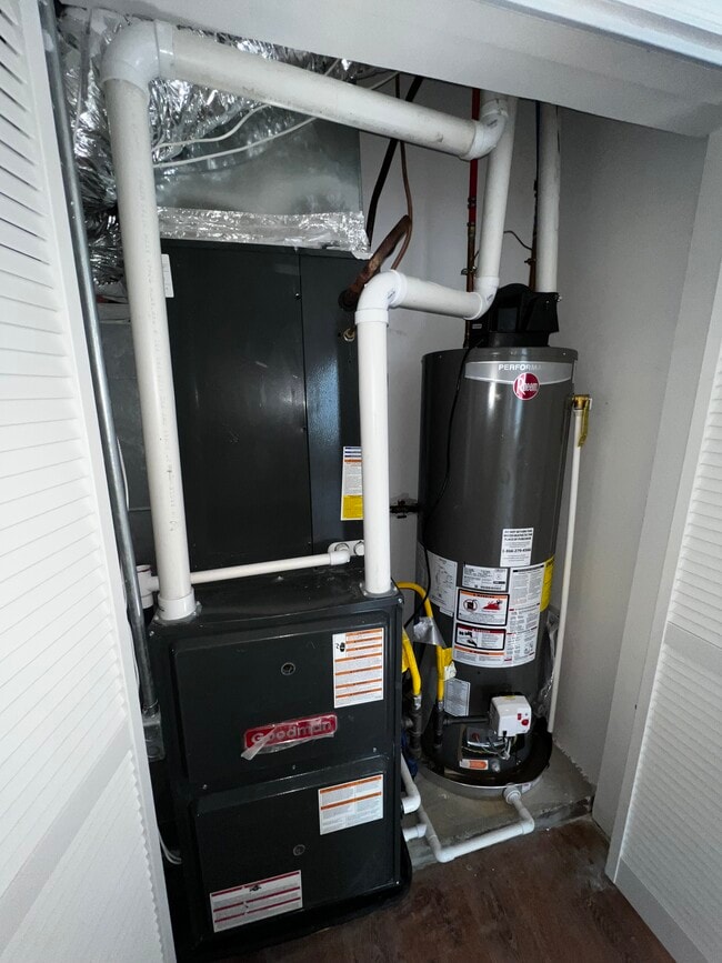 Photo - 46 Dwight St Unit 2