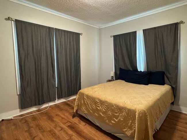 Photo - 310 S Riverfront St