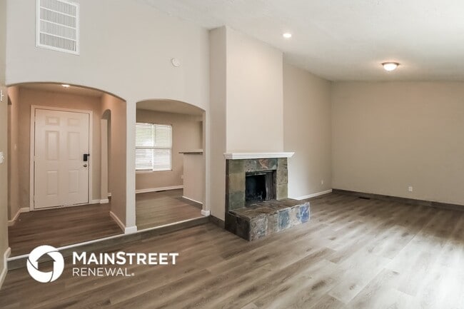 Photo - 1207 Boyd St