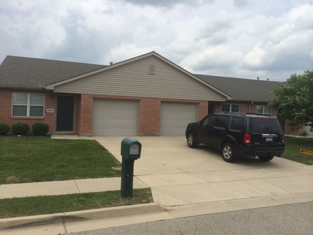 Sidewalk view - 2237 Shamrock Ln Apartments Unit D