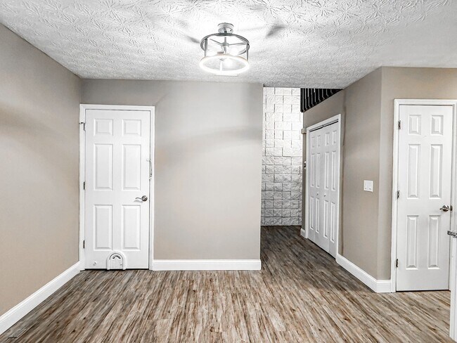 Photo - 3/2 Townhome in Downtown Woodstock