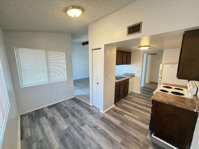 10660 W Concordia Dr Unit #3