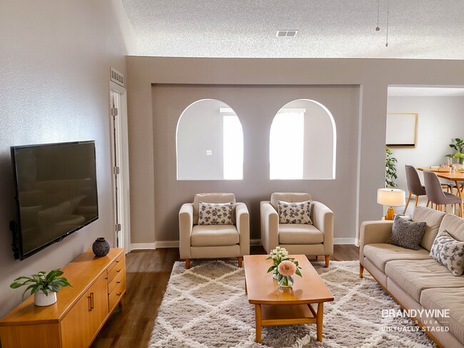 Photo - 10426 Fly Fishing St