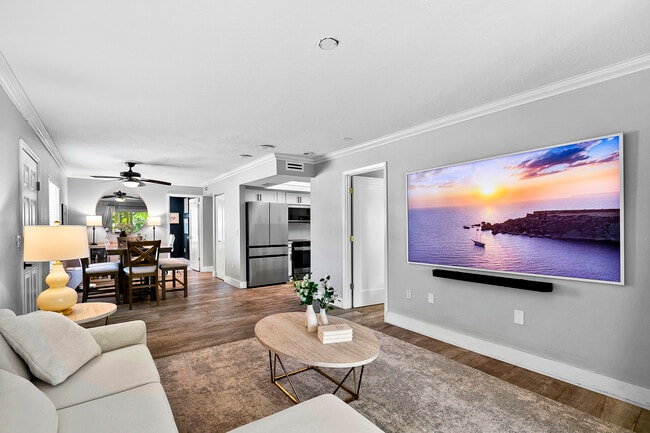 Building Photo - 6350 7th Ave W Unit 6350 - Pebble Springs Rental
