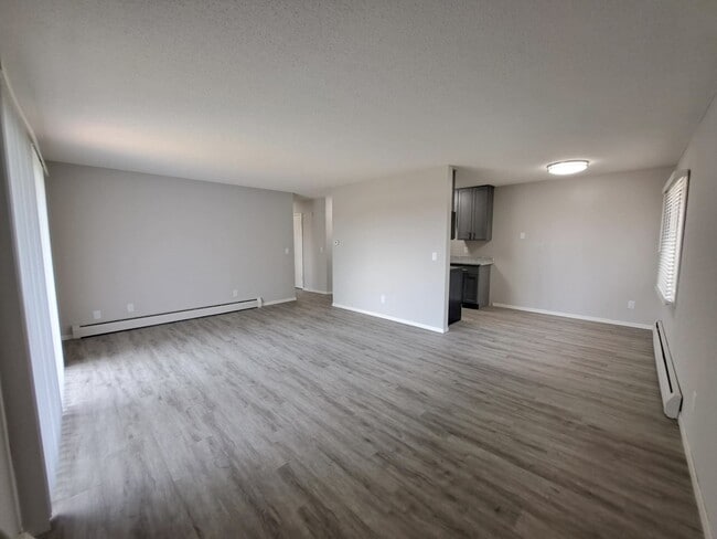Corinthian Apartments