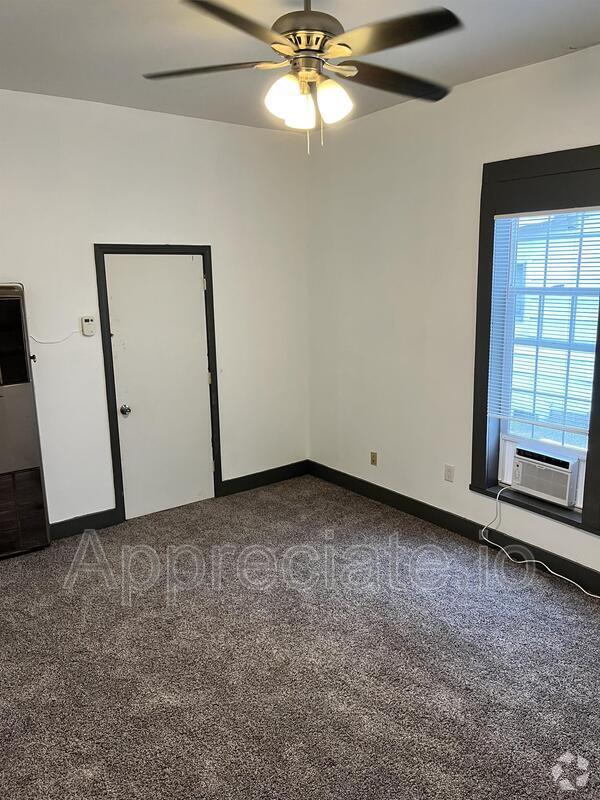 Building Photo - 803 Washington Ave Rental
