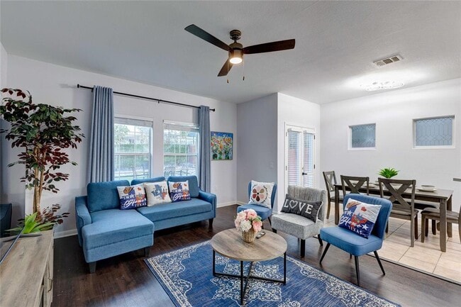 Photo - 7510 Lazy Creek Dr Townhome