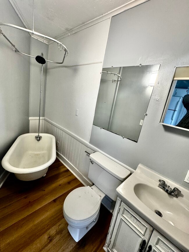 Photo - 292 Penobscot Ave Unit 1