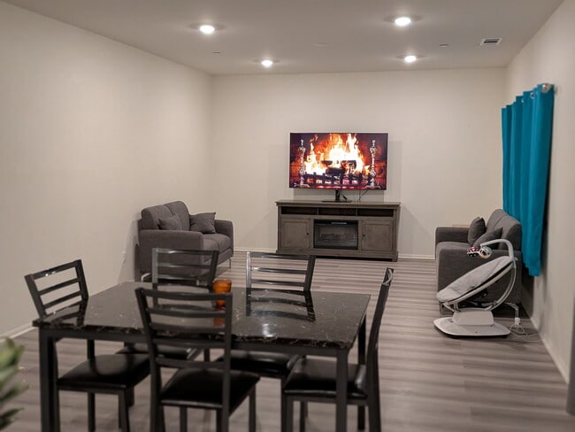 Photo - 4426 Jade Ct