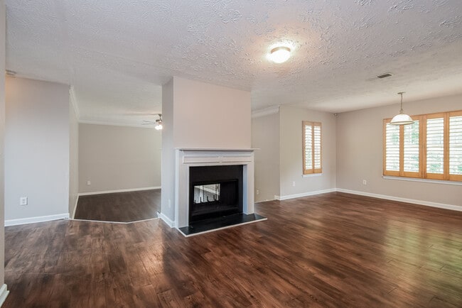 Photo - 2427 Napa Valley Dr