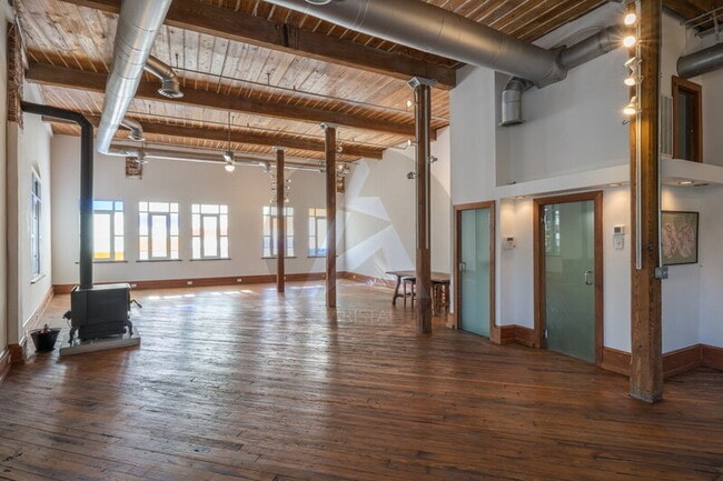 Photo - 161 Mangum St SW Unit 301