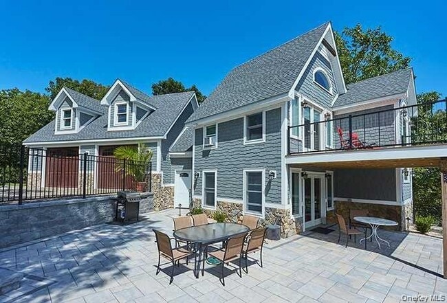 Photo - 21 Contentment Ln