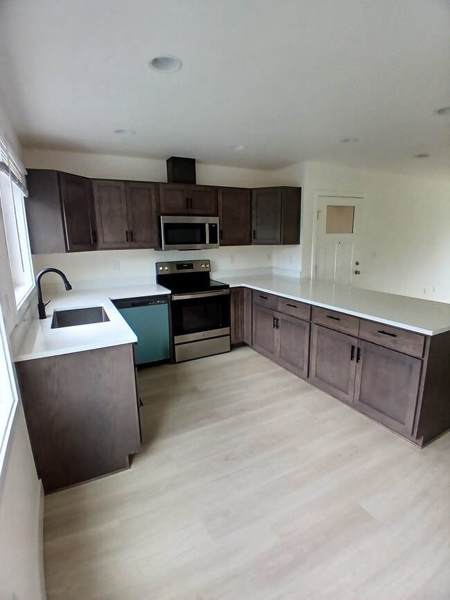 Photo - 1803 Pacific Ave N Unidad 3