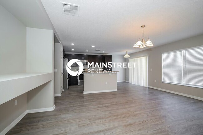 Photo - 4 Bedroom Pet-Friendly Home in Kissimmee, FL with Main Street Renewal