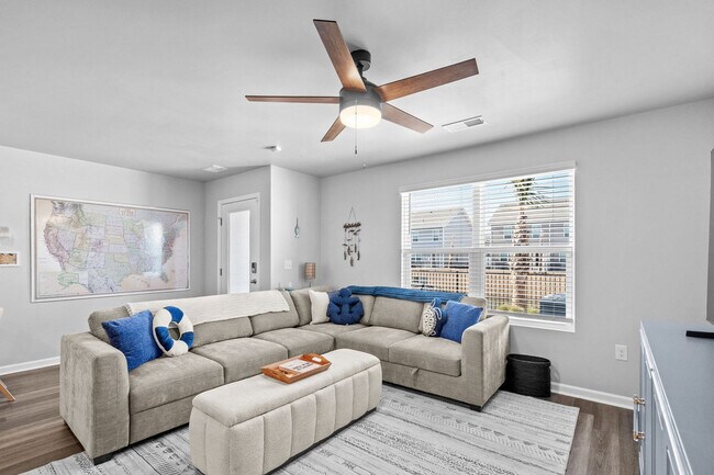 332 Bayou Loop Unit SI ID1467069P
