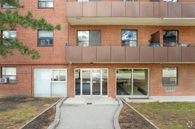 Entrance - Paisley Apartments