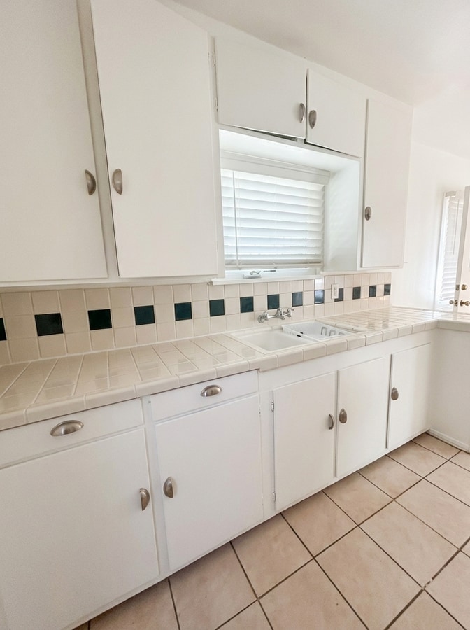 Photo - Valmont, 6857-6901 Unidad 6857