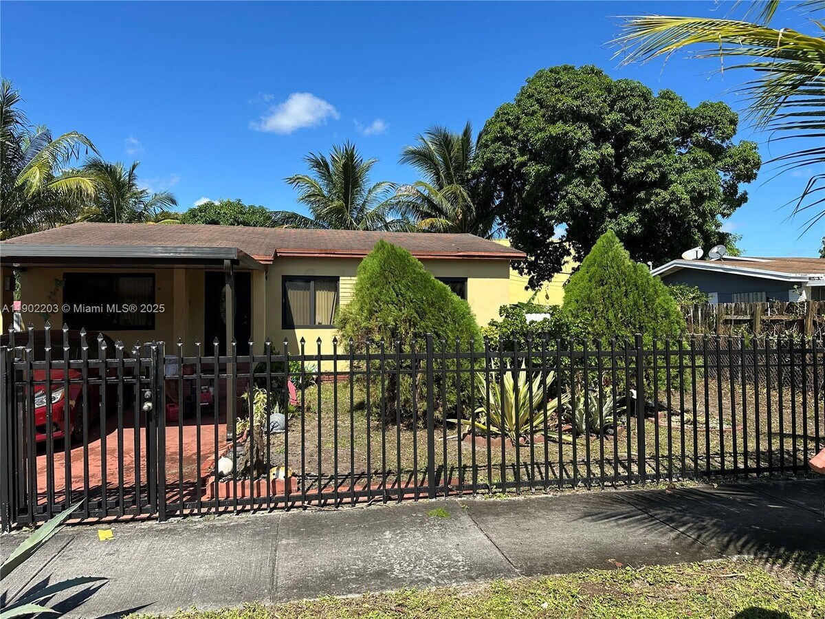 Photo - 1395 NW 118th St