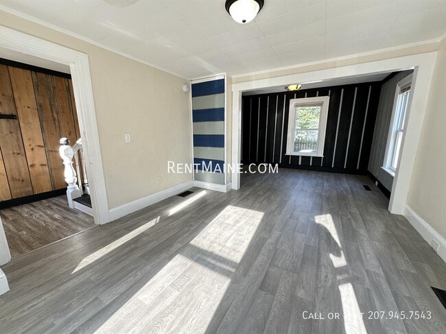 137 Grove St