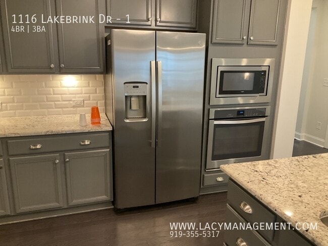 Photo - 1116 Lakebrink Dr