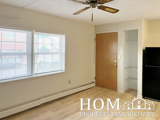 Photo - 107 E Liberty St Unidad 2