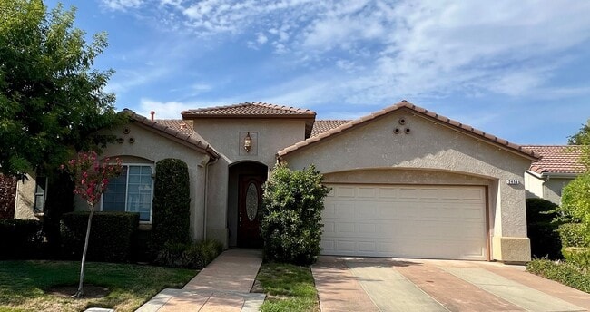 Building Photo - 2456 E Marquise Ct