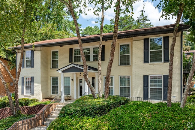 Oficina de arrendamiento - Reserve At Birch Creek