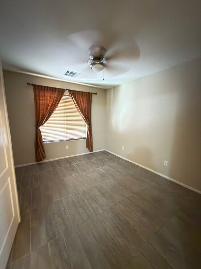 Photo - 10228 W Gross Ave