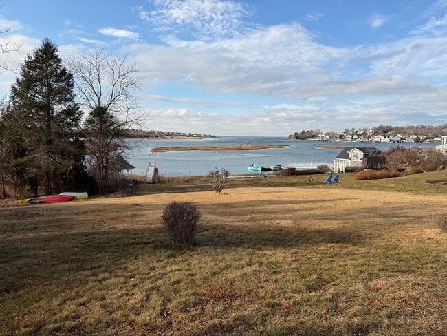 Photo - 630 Washington St Unidad SUMMER