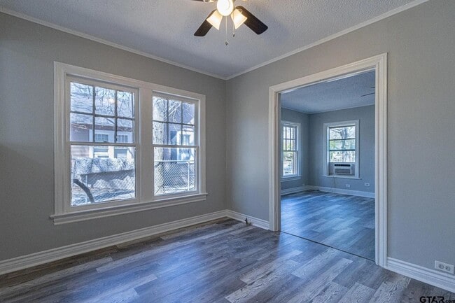 Photo - Charming 2 Bed, 1 Bath Home Near Downtown Tyler!