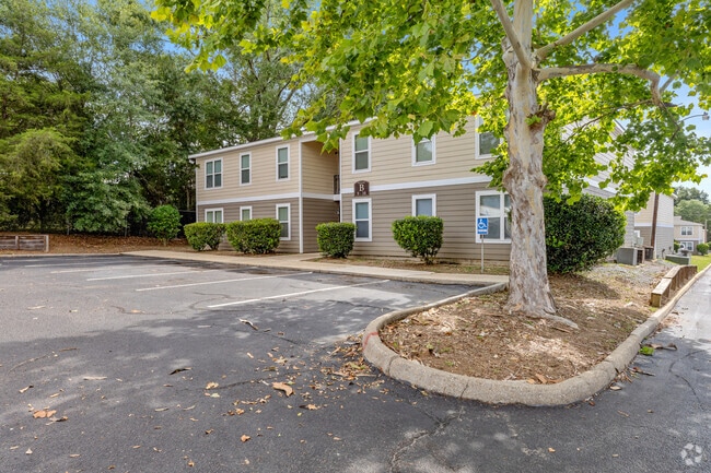 Meadow Ridge - Primary View - Meadow Ridge Apartments