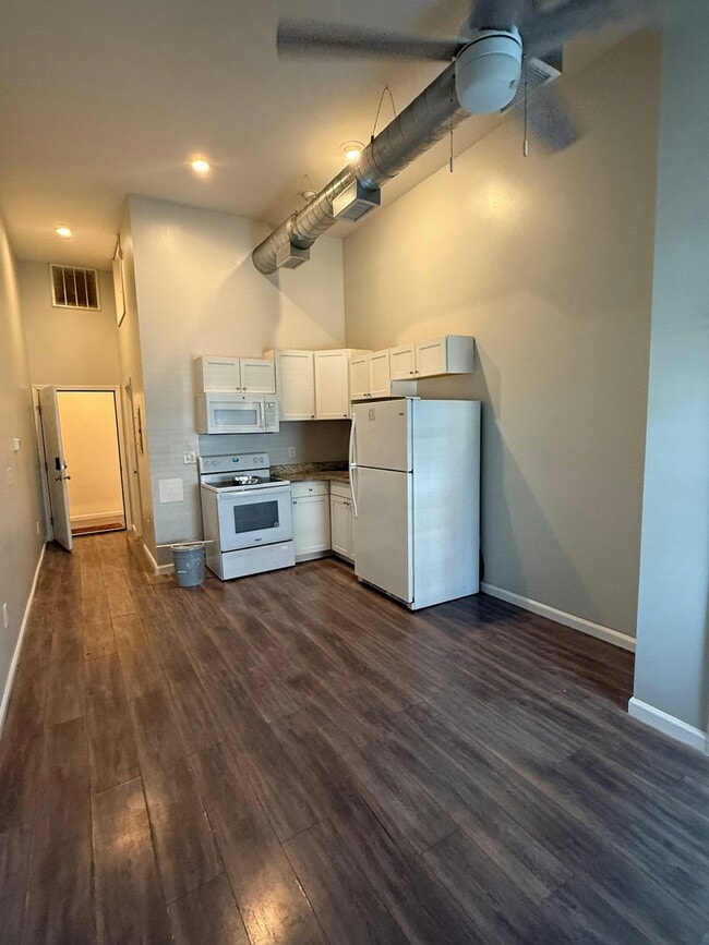 Photo - 624 Washington St Unit 3