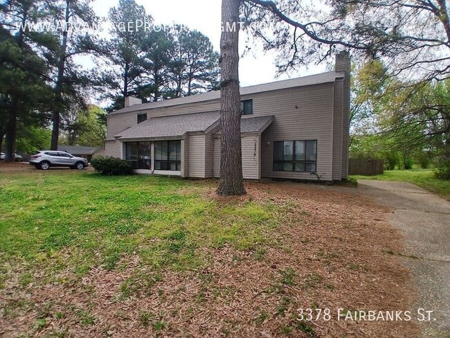 Photo - 3378 Fairbanks St
