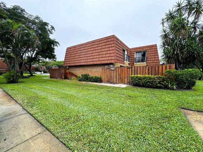Photo - 3103 Spanish Wells Dr Townhome