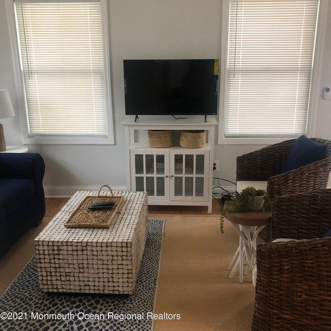 Photo - 606 Brinley Ave