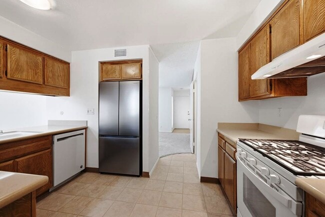 Photo - 28832 Conejo View Dr
