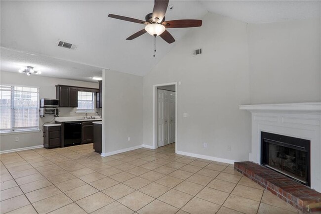 Photo - 3756 Old Oak Ct