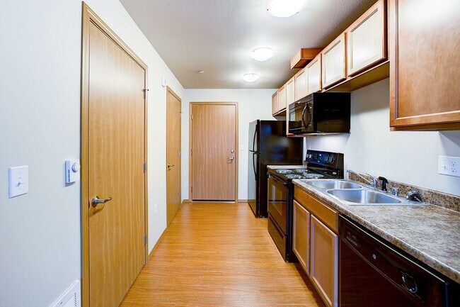 Photo - DubSea Apartments | Modern Apartment Homes w/ In-Unit Laundry
