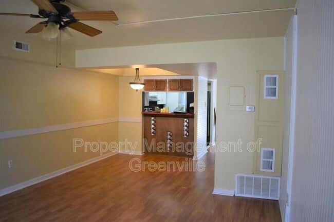 Photo - 2530 E North St Unit 1B
