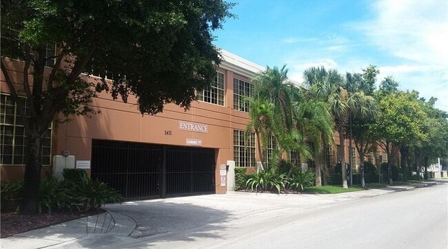 Parking Garage - 504 S Armenia Ave Unit 1323