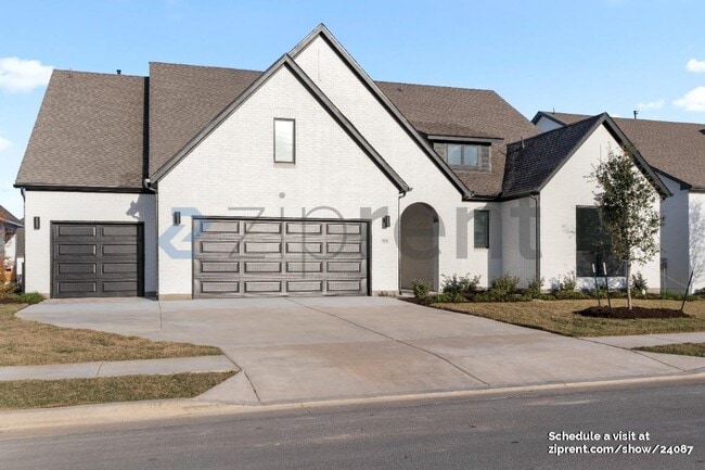 Photo - 616 Hallwood Dr