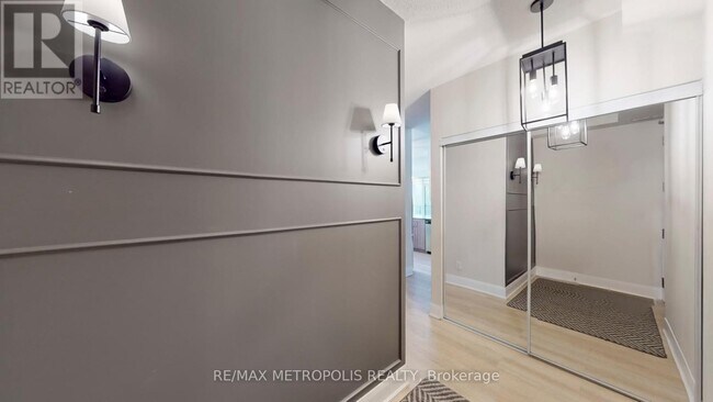 Photo - 4700 Hwy 7 Unité 318