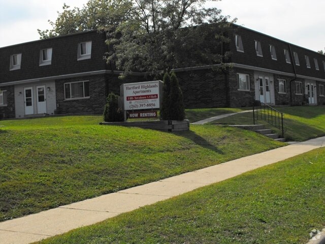 Building - Independence Park