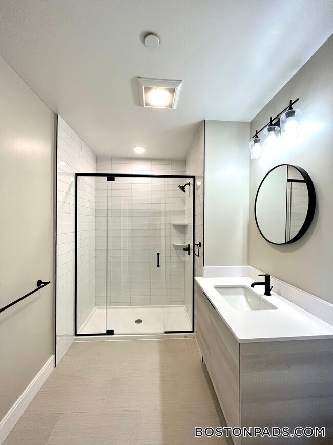 Photo - 340 Bremen St Unidad 203