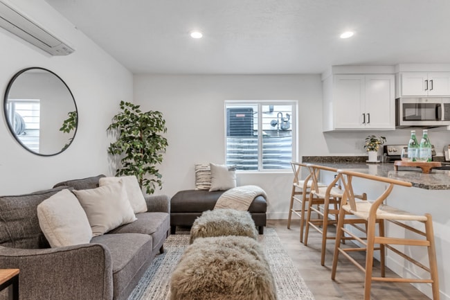 Photo - 1302 S 1100 E